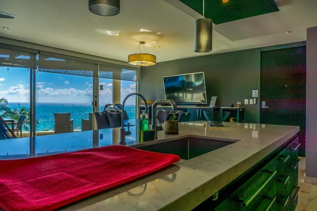Executive Penthouse With Unobstructed Views At The Elements By Bric Villa Playa del Carmen 0*,