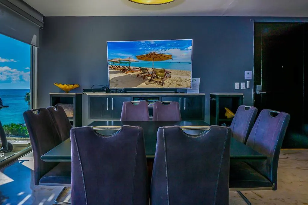Executive Penthouse With Unobstructed Views At The Elements By Bric Villa Playa del Carmen 0*,