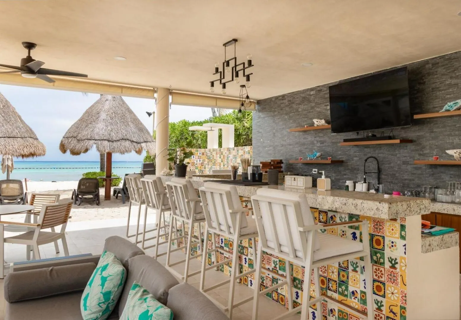 Executive Penthouse With Unobstructed Views At The Elements By Bric Villa Playa del Carmen Holiday home