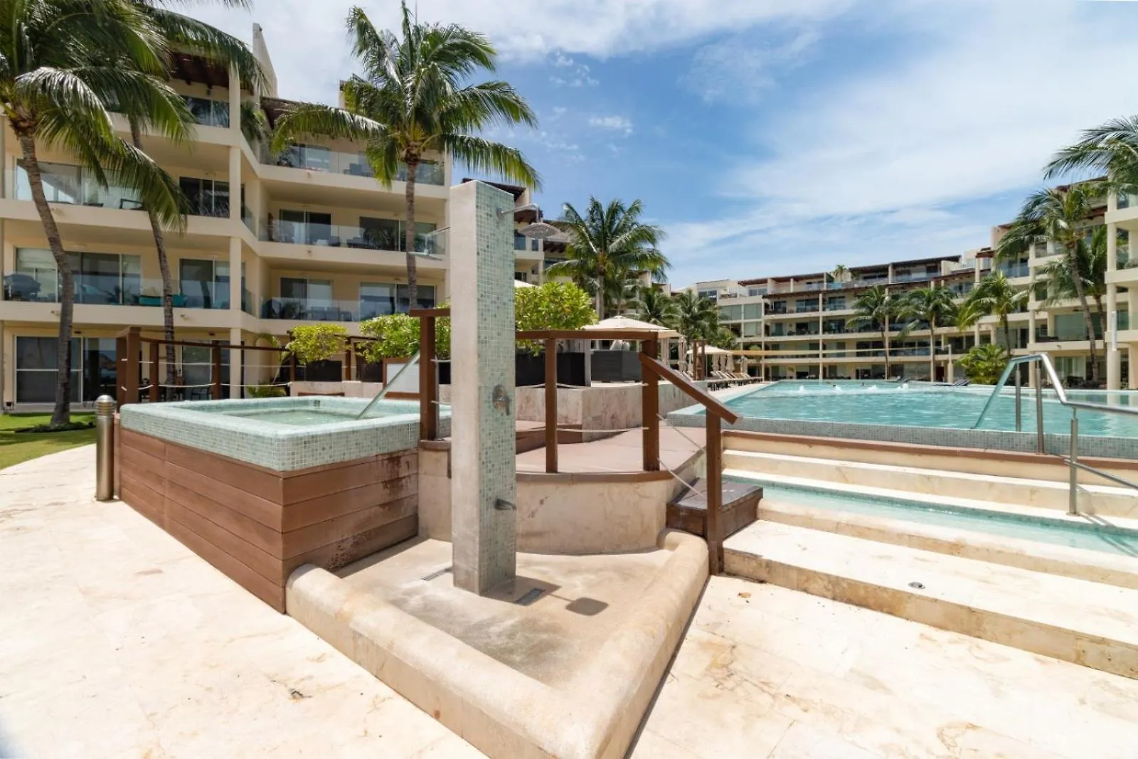 Executive Penthouse With Unobstructed Views At The Elements By Bric Villa Playa del Carmen Mexico